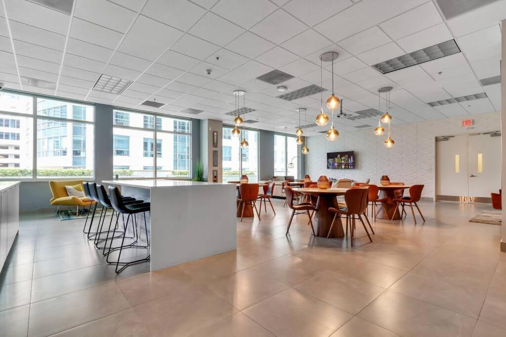 Modern 2/2 With Beautiful Ocean And Brickell Views Leilighet Miami Eksteriør bilde