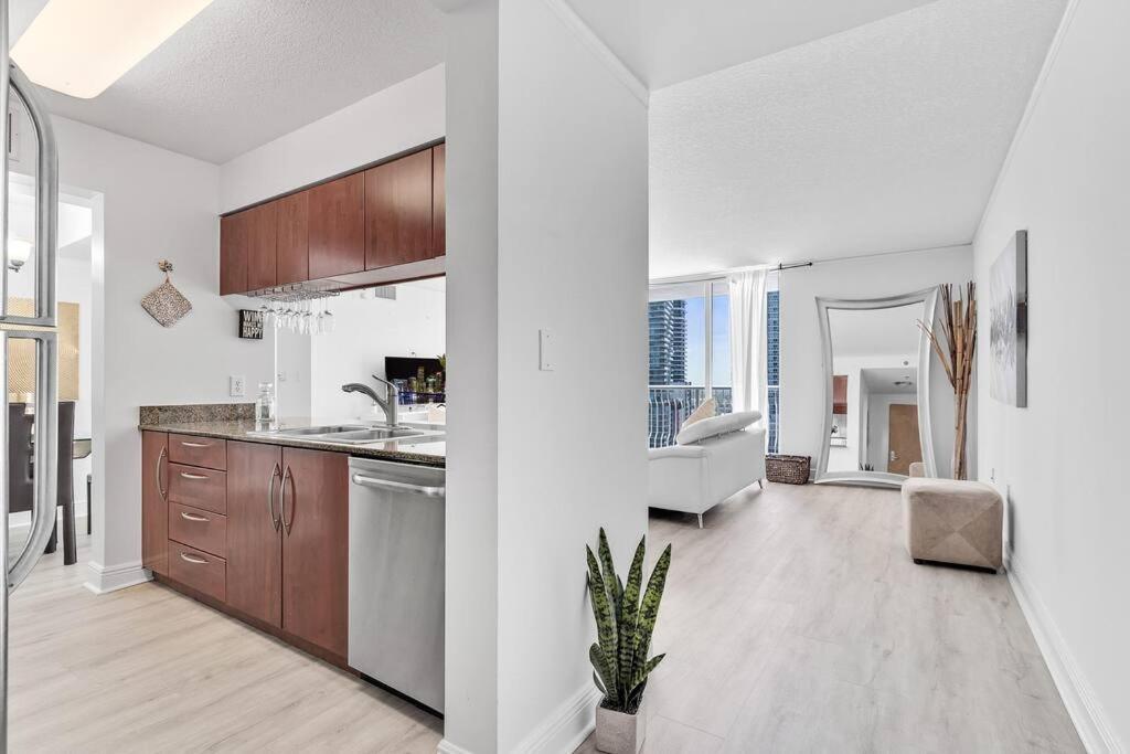 Modern 2/2 With Beautiful Ocean And Brickell Views Leilighet Miami Eksteriør bilde